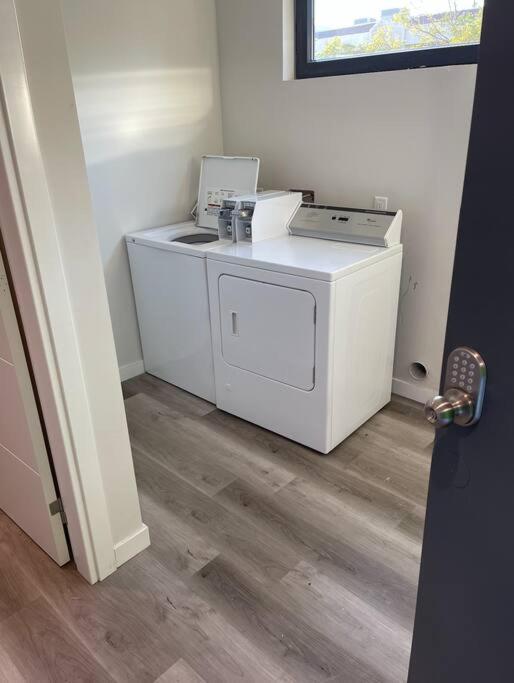Studio With Large Balcony- San Diego Gateway Extérieur photo